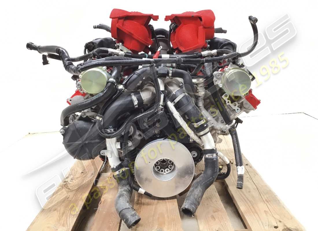 moteur ferrari 488 utilisé. numéro de pièce 985000235 (7)