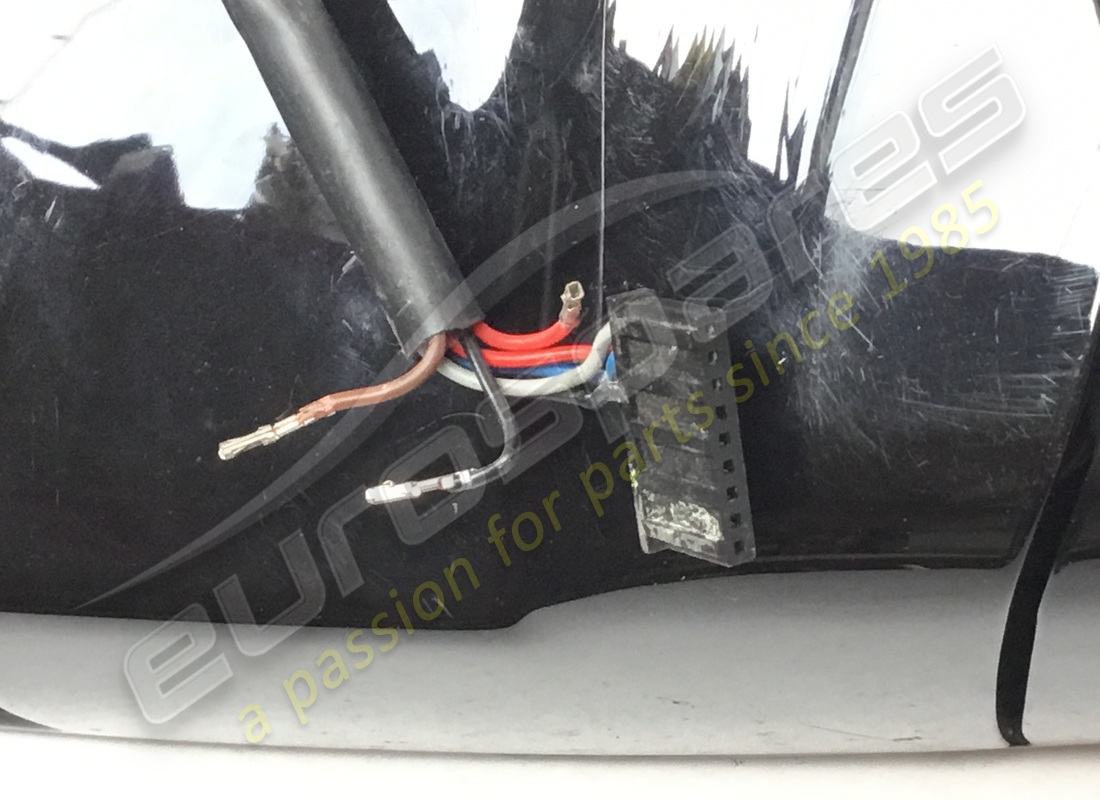 utilisé lamborghini vue arrière extérieure. numéro de pièce 418857502c (5)