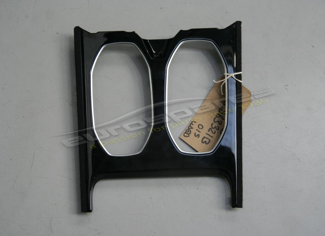 UTILISÉ Lamborghini GARNITURE . NUMÉRO DE PIÈCE 4ML863321BV58 (1)