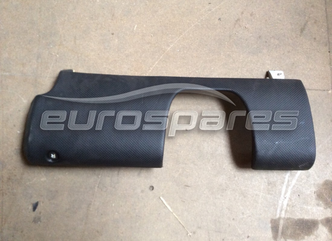doublure lamborghini utilisée. numéro de pièce 402858794p (1)