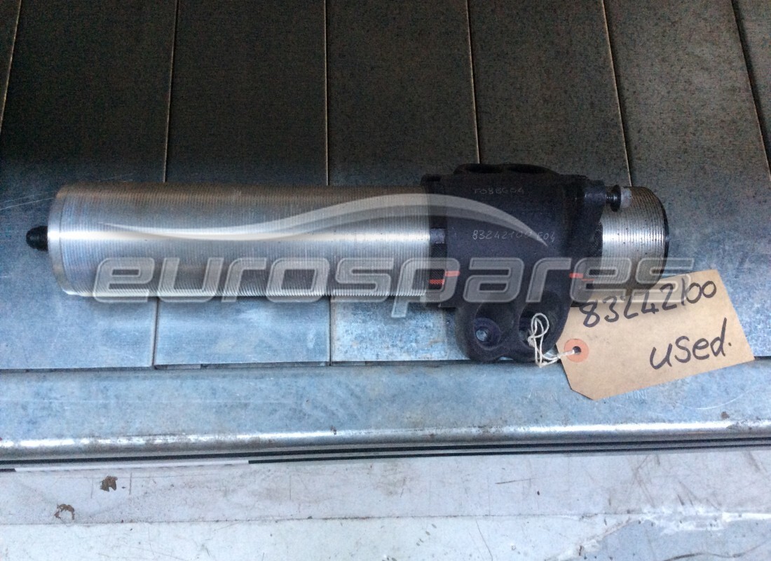 UTILISÉ Ferrari PRISE AVANT COMPLÈTE. NUMÉRO DE PIÈCE 83242100 (1)