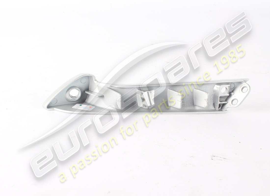 utilisé ferrari poignée de porte arrière droite. numéro de pièce 86611200 (2)