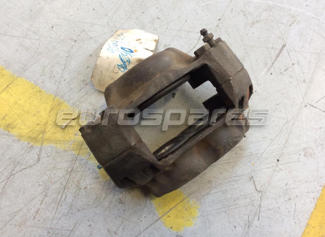 ÉTRIER AVANT DROIT Ferrari UTILISÉ. NUMÉRO DE PIÈCE 95690307 (1)