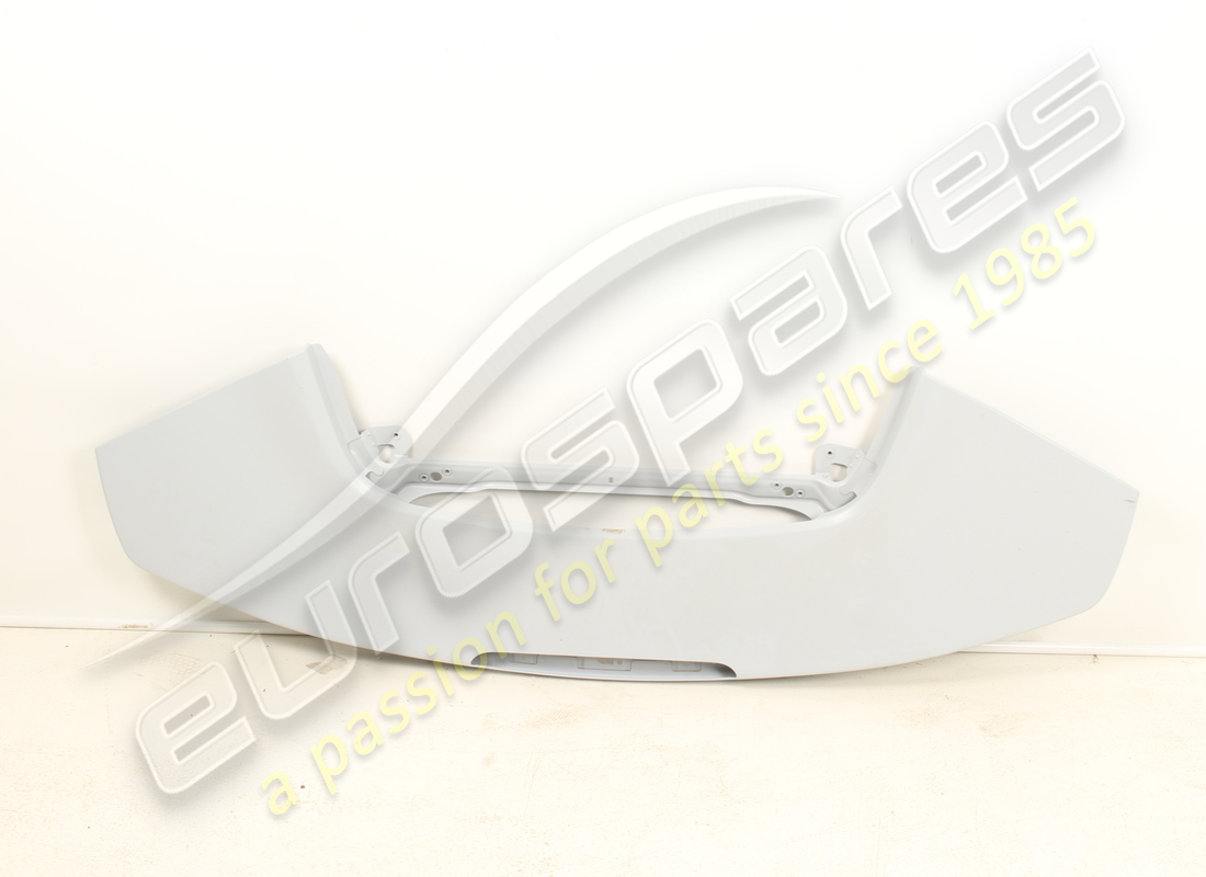 nouveau spoiler arrière ferrari. numéro de pièce 87180711 (1)