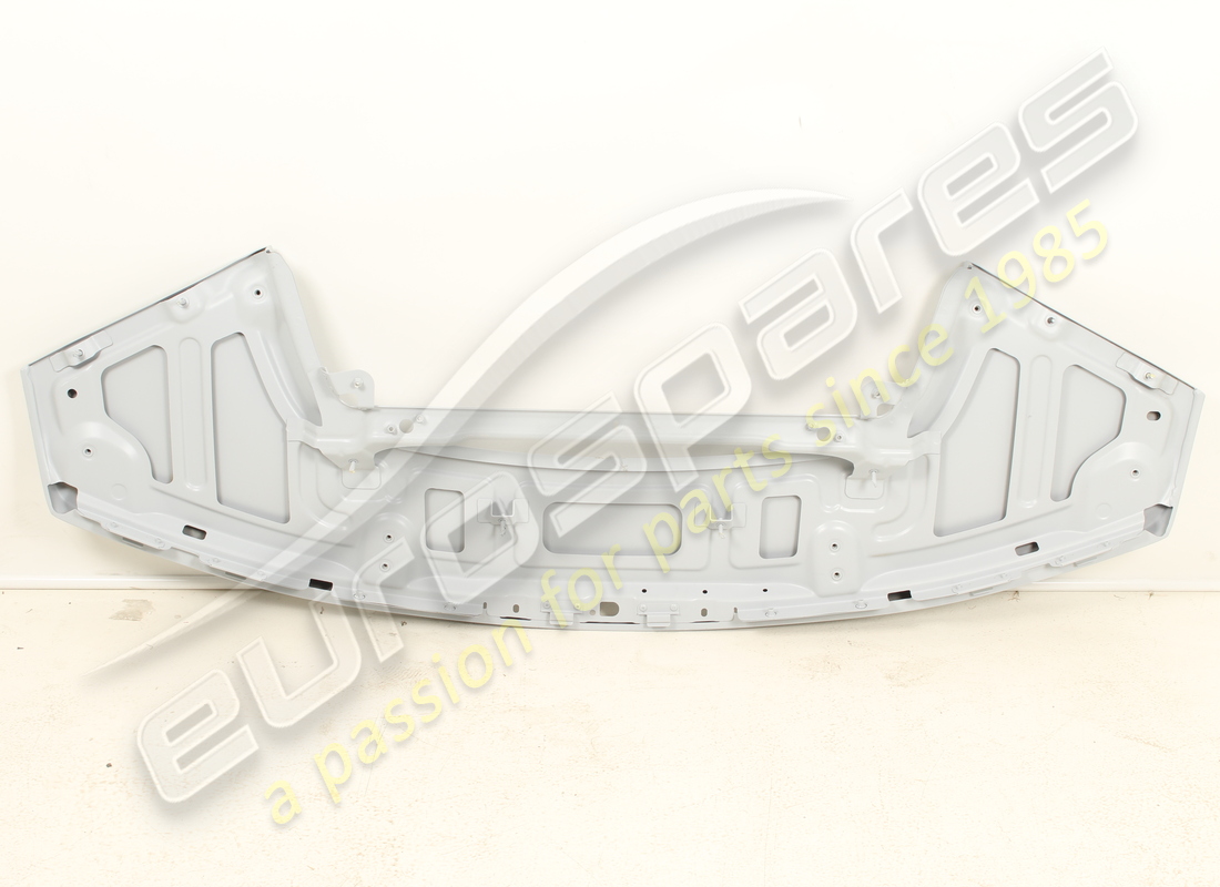 nouveau spoiler arrière ferrari. numéro de pièce 87180711 (2)