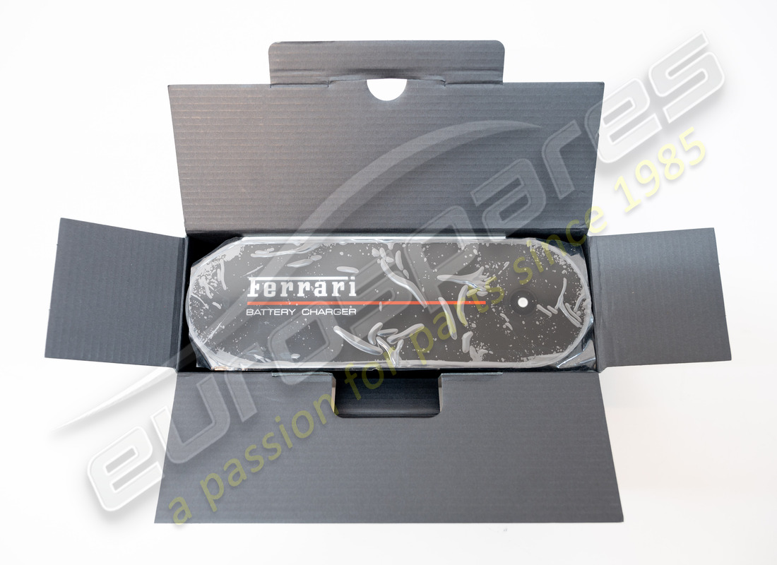 nouveau chargeur / conditionneur de batterie ferrari, 5a. numéro de pièce 803882 (2)