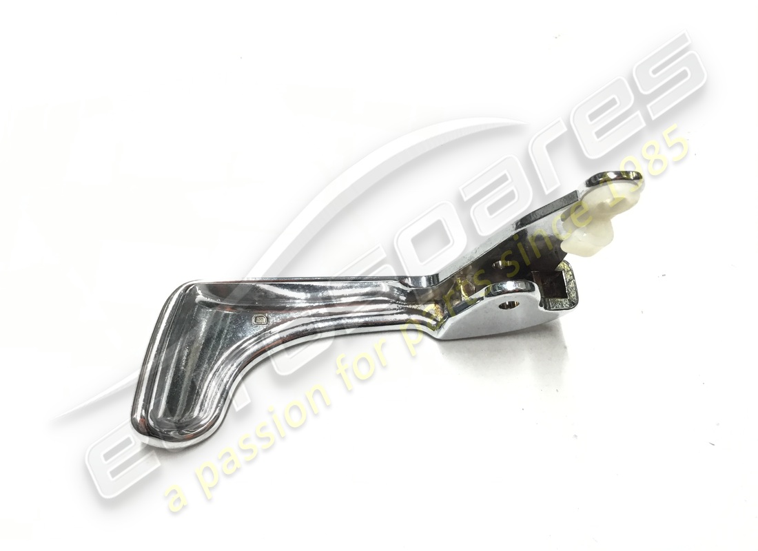 nouvelle poignée interne de porte droite maserati. numéro de pièce 374530148 (2)
