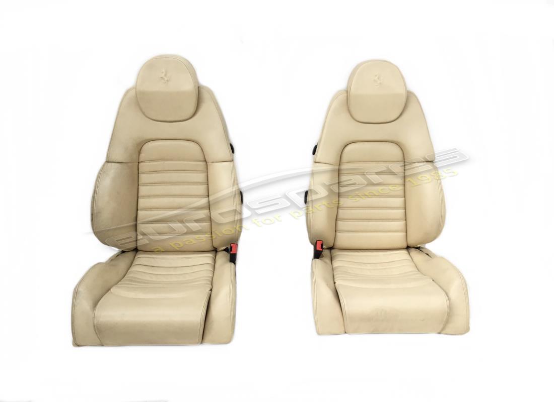 UTILISÉ Ferrari PAIRE DE SIÈGES. NUMÉRO DE PIÈCE 70009356 (1)