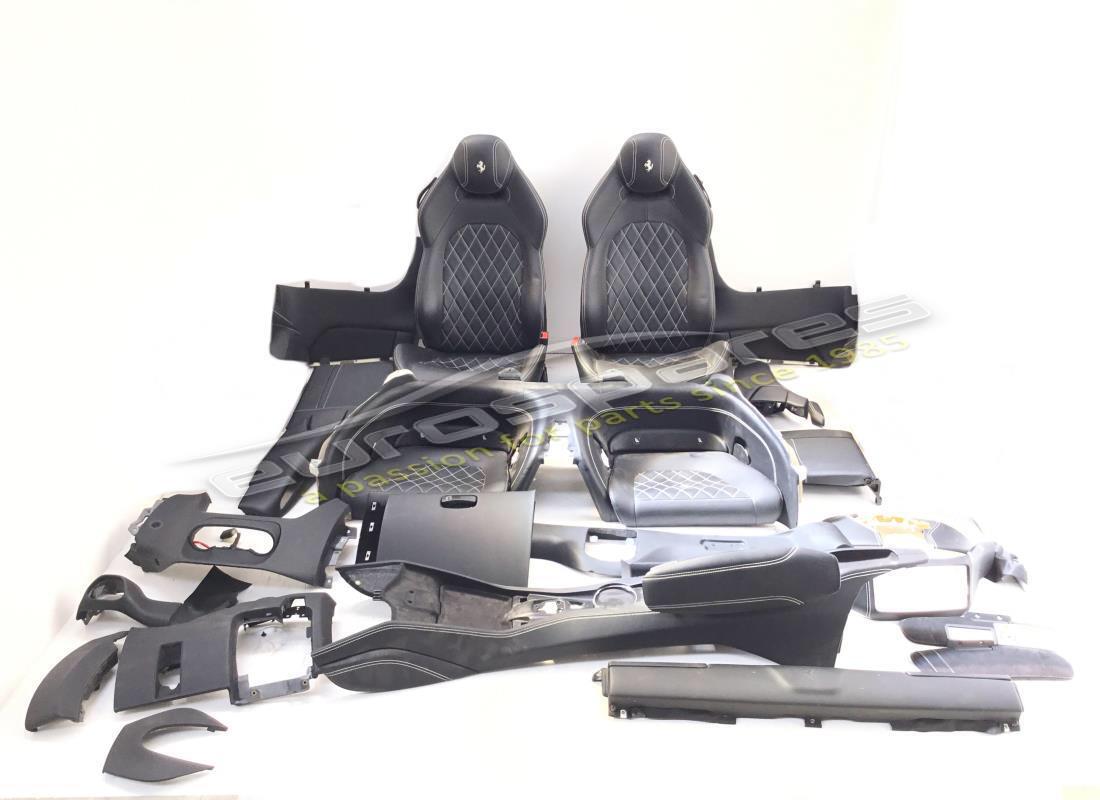 UTILISÉ Ferrari Ferrari PIÈCE 86055100KIT . NUMÉRO DE PIÈCE 86055100KIT (1)