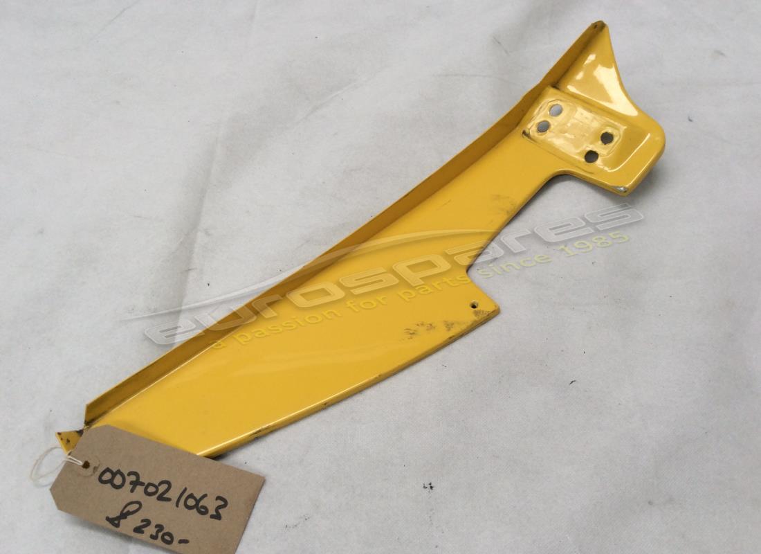 UTILISÉ Lamborghini GÂCHE DE PORTE GAUCHE . NUMÉRO DE PIÈCE 007021063 (1)