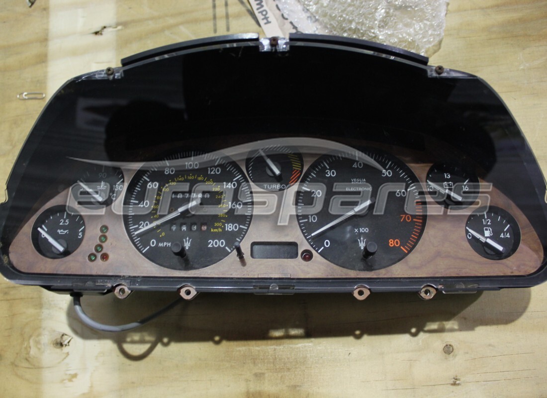 INSTRUMENT D'OCCASION Maserati. ASSEMBLAGE. NUMÉRO DE PIÈCE 373640101 (1)