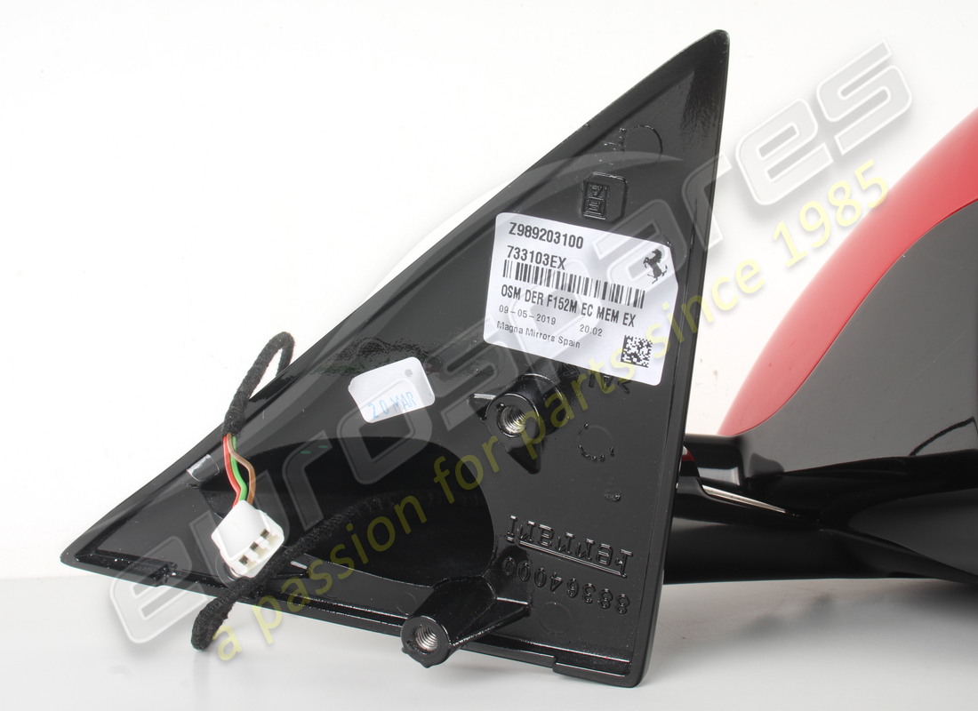 nouveau (autre) ferrari vue arrière externe droite complète. numéro de pièce 88722610 (4)