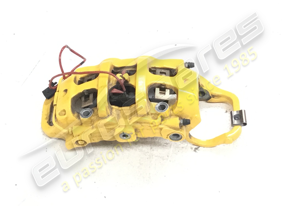 utilisé ferrari étrier arrière droit avec plaquettes. numéro de pièce 327656 (2)