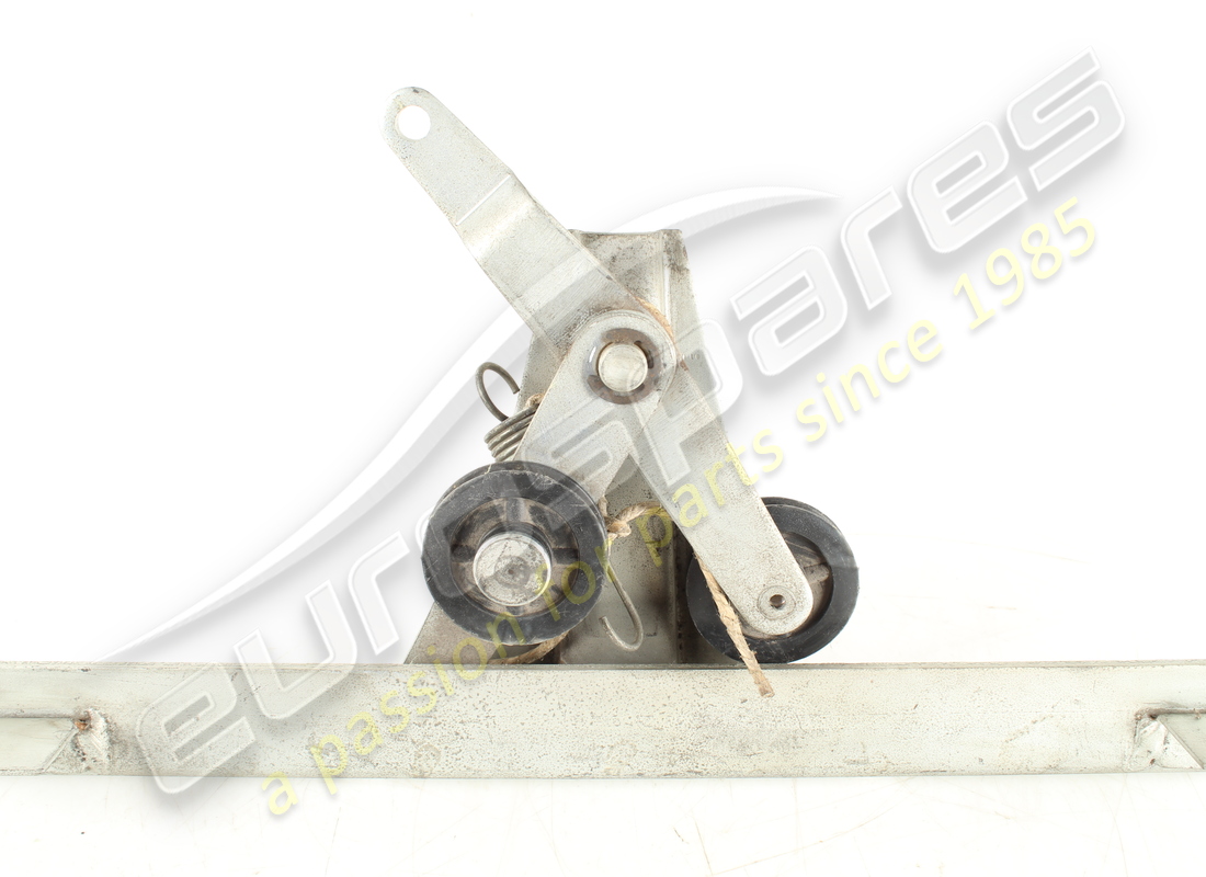 nouveau lève-vitre gauche ferrari. référence 2533050101 (3)