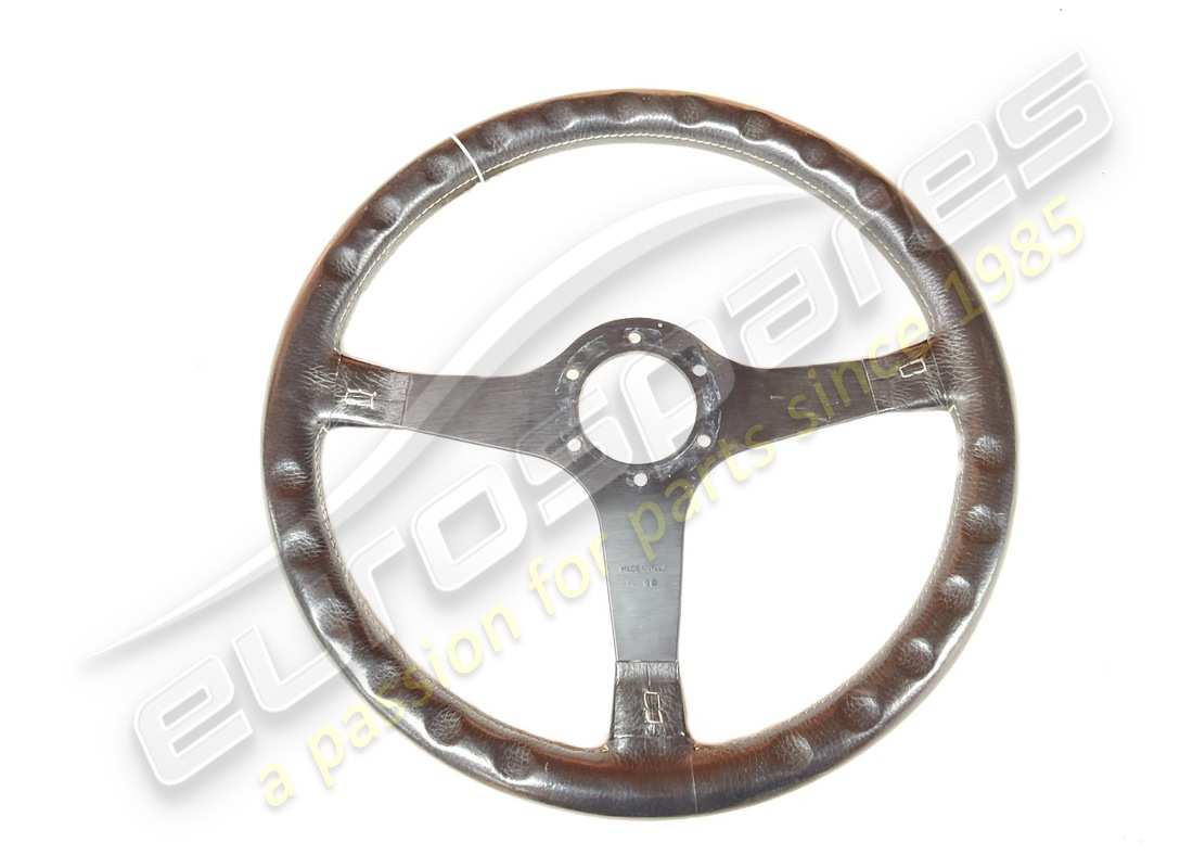 volant momo d'occasion ferrari. numéro de pièce 119036 (2)