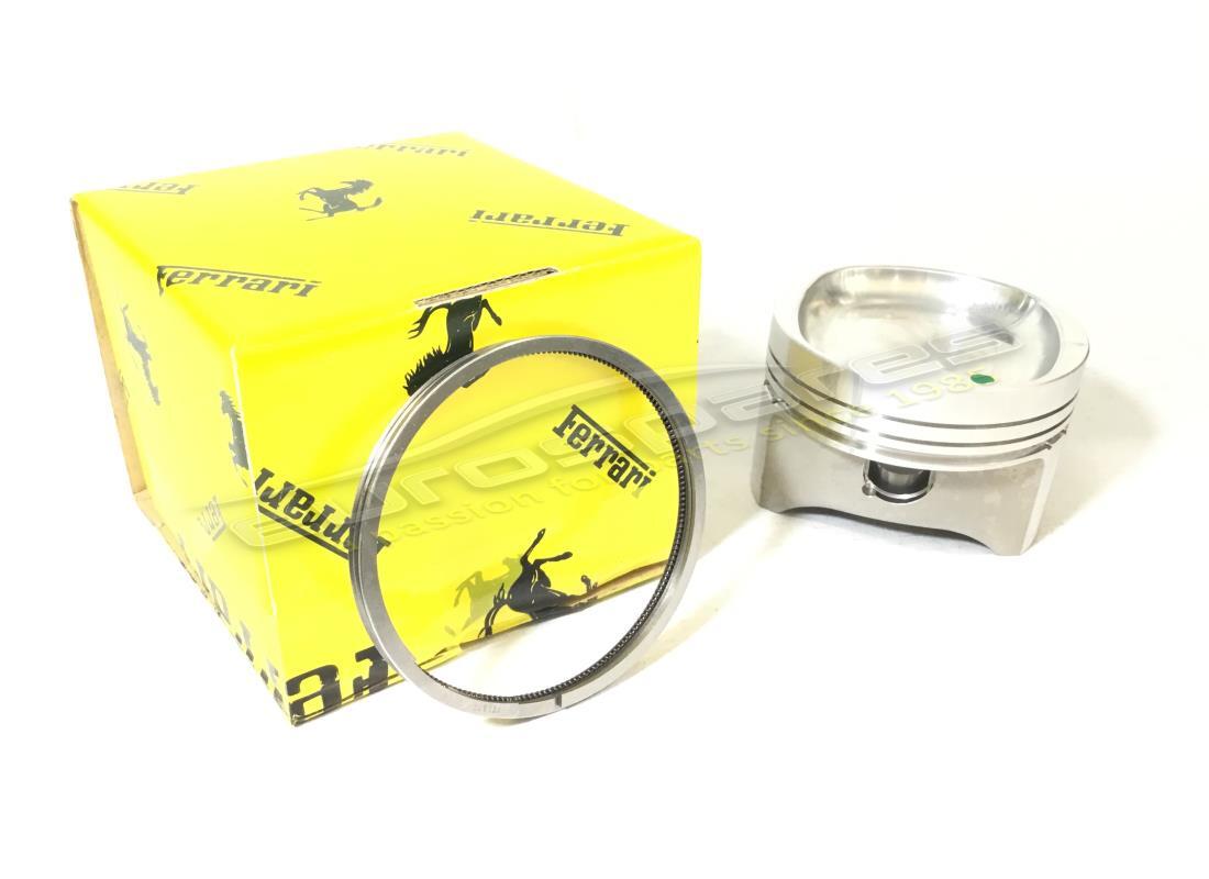 nouveau (autre) ferrari piston avec segment de piston. numéro de pièce 133023 (1)