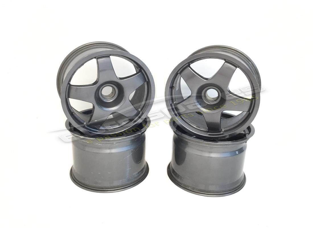 ENSEMBLE DE ROUES DE COMPÉTITION SPEEDLINE D'OCCASION Ferrari 18 POUCE. NUMÉRO DE PIÈCE FWHE058 (1)