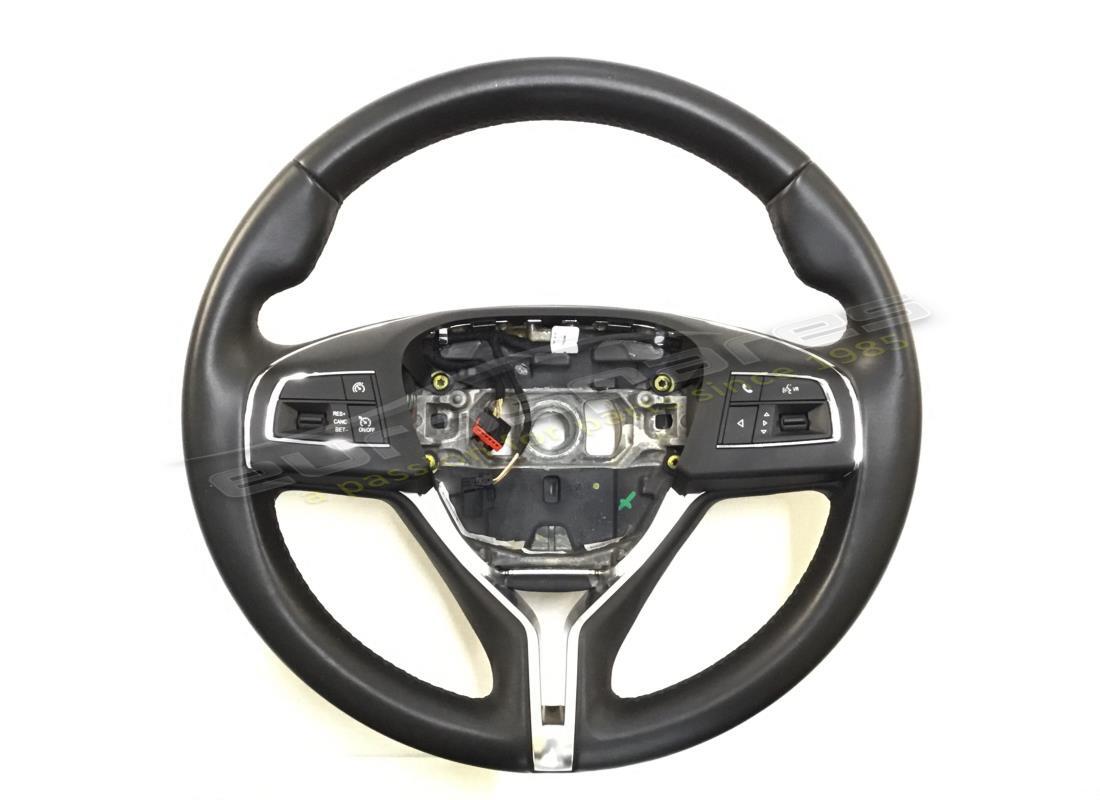 nouveau maserati volant noir. référence 670044504 (1)