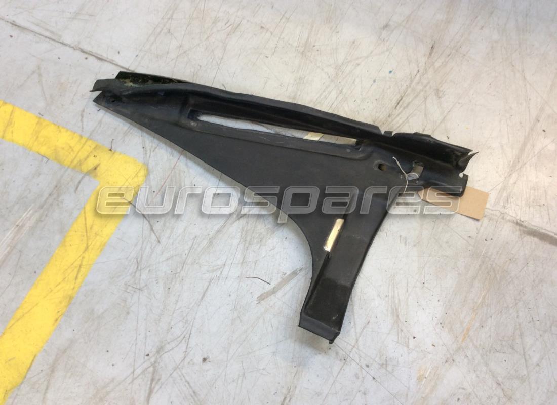 UTILISÉ Ferrari CADRE DE FENÊTRE ARRIÈRE GAUCHE COUVERT. NUMÉRO DE PIÈCE 63659500 (1)