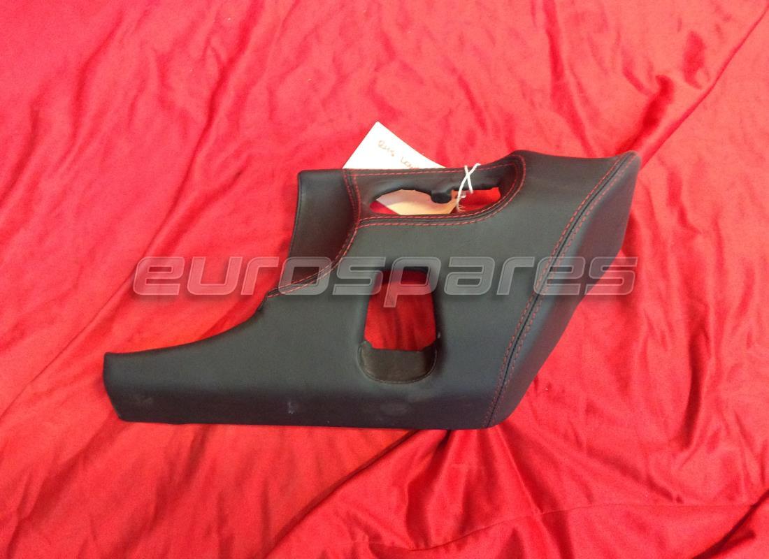 UTILISÉ Ferrari PANNEAU INFÉRIEUR DROIT. NUMÉRO DE PIÈCE 828155.. (1)
