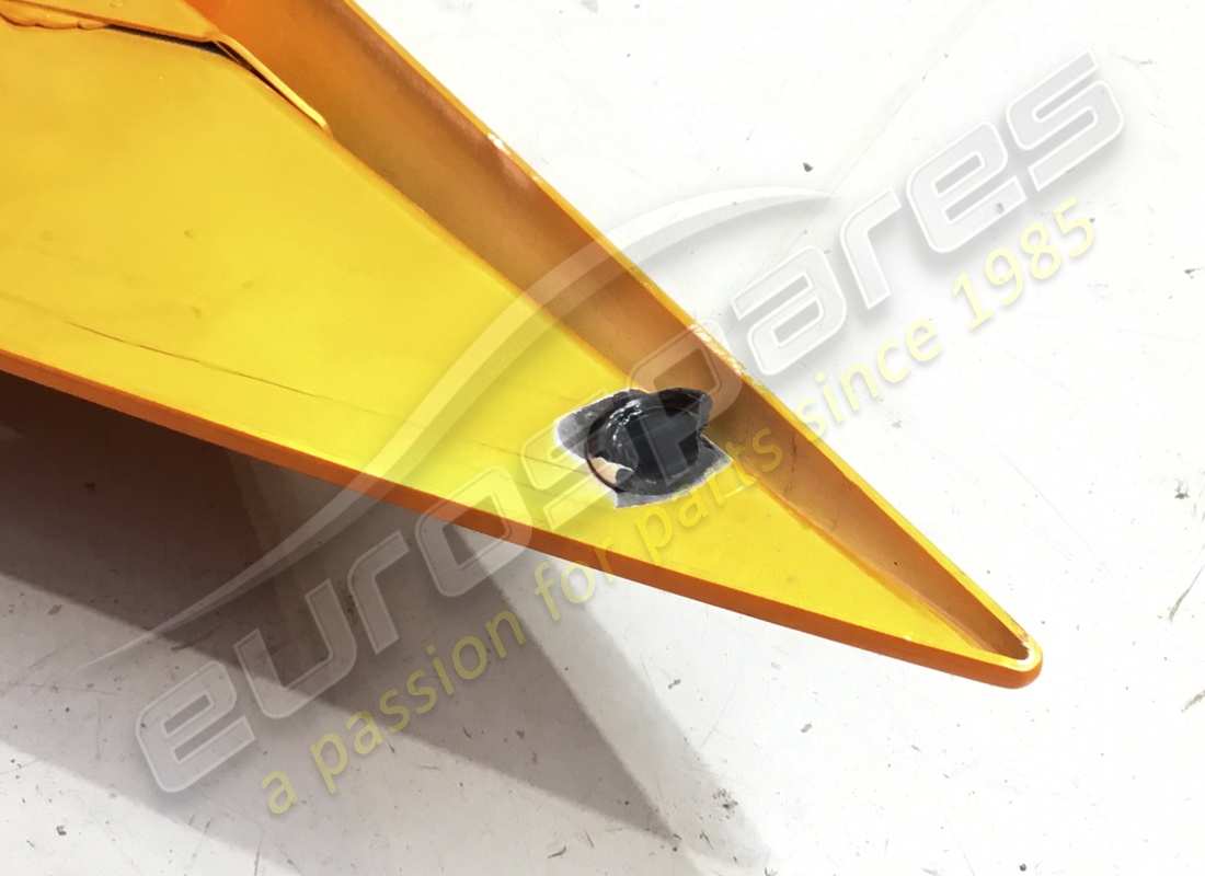 utilisé lamborghini numéro de pièce du volet sv droit 470119263j (2)