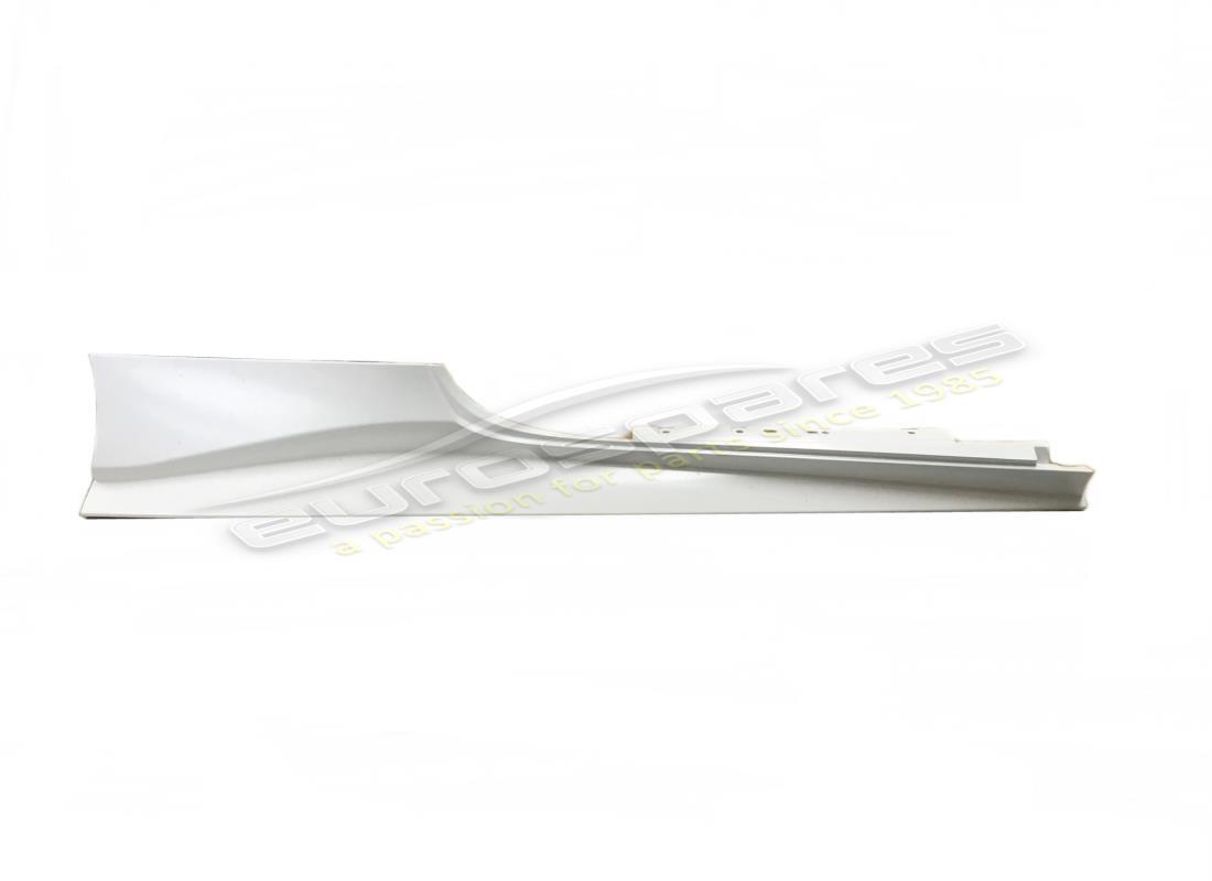 nouvelle garniture sous-porte droite complète ferrari. numéro de pièce 88540610 (1)