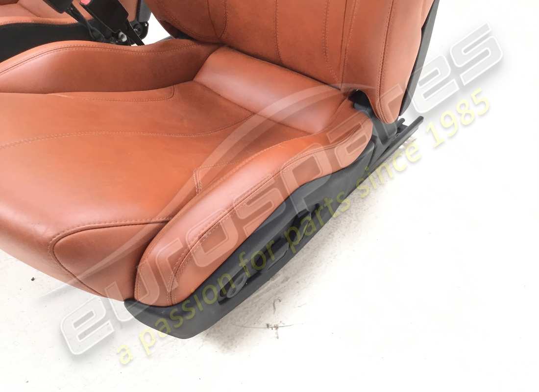 utilisé lamborghini paire de des places - cuir (cache). numéro de pièce 4t08810212az (8)