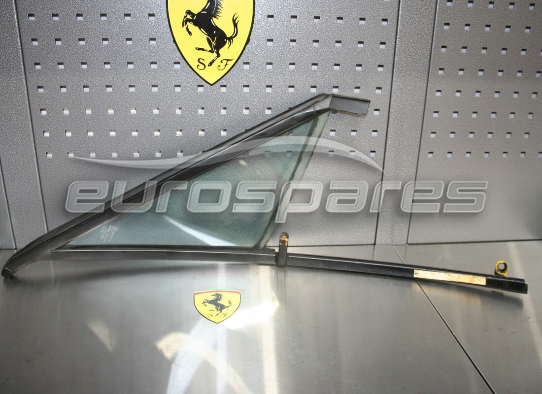 UTILISÉ Ferrari CADRE DE VITRE DE PORTE LH GTS . NUMÉRO DE PIÈCE 60292109 (1)