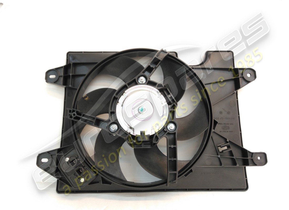 nouvel électroventilateur complet ferrari rh. numéro de pièce 174086 (1)