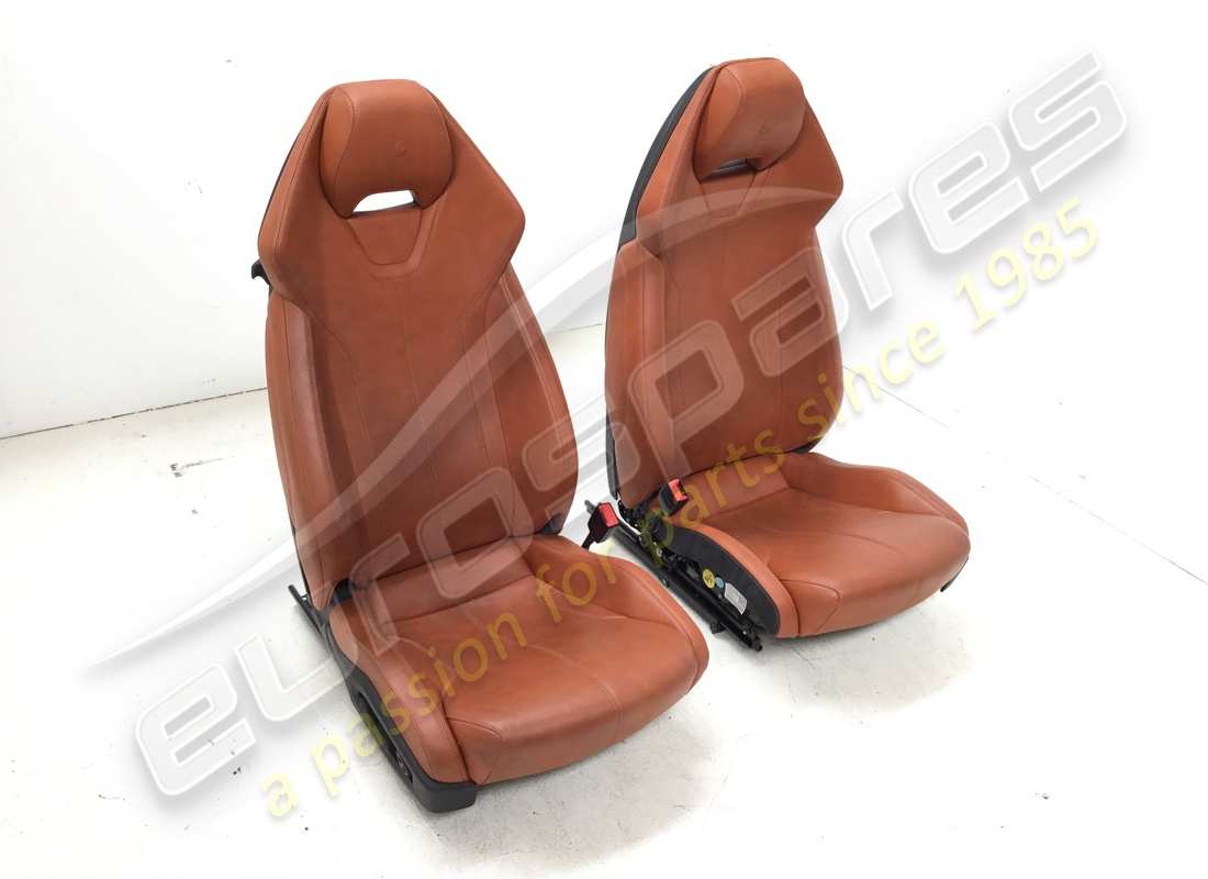 utilisé lamborghini paire de des places - cuir (cache). numéro de pièce 4t08810212az (2)