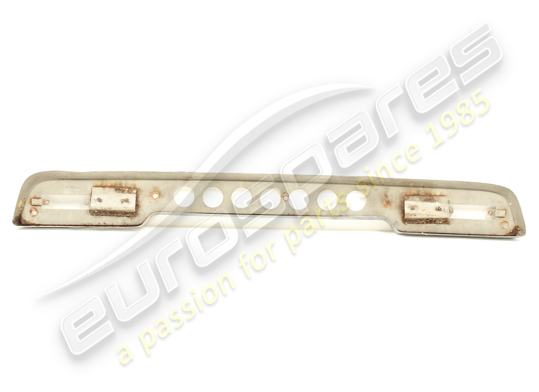 UTILISÉ FERRARI PARE-CHOC ARRIÈRE. NUMÉRO DE PIÈCE 40018004 (4) utilisé ferrari pare-choc arrière. numéro de pièce 40018004 (4)