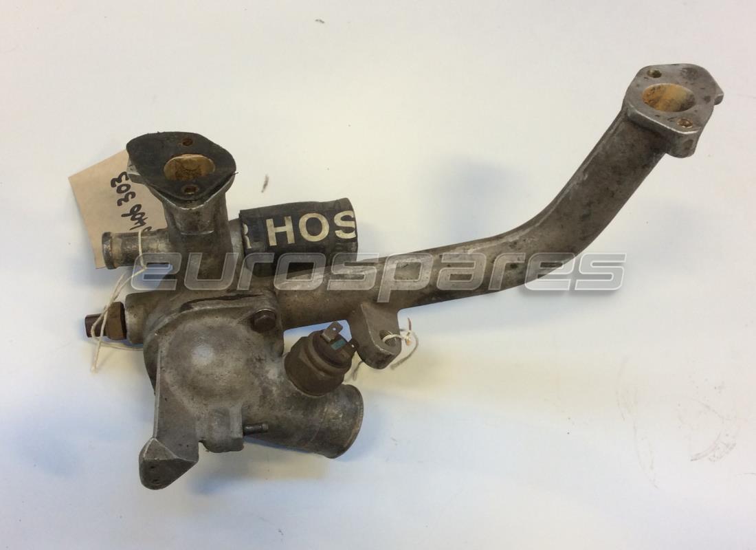 utilisé maserati callettore uscita acqua dalla testa. numéro de pièce 5406303 (1)