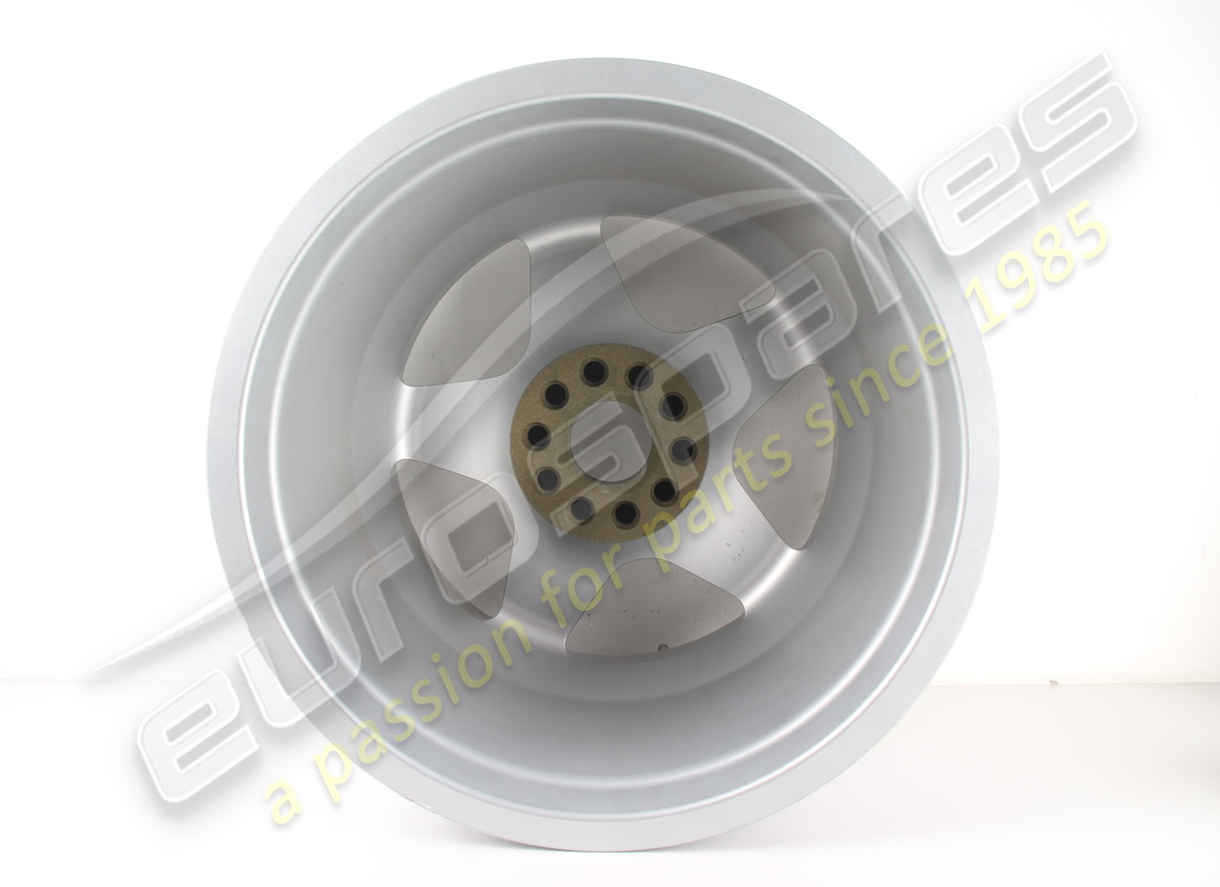 roue arrière neuve ferrari - oz racing (13jx17''). référence a2128 (5)