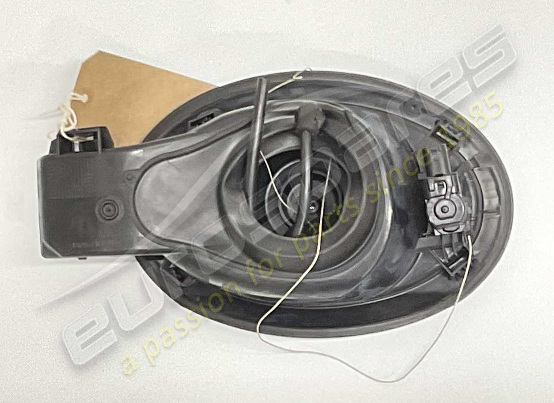 plaque de montage de remplissage de carburant maserati utilisée. numéro de pièce 670009376 (3)