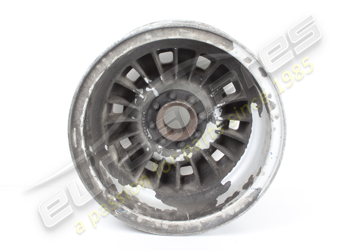 roue de route d'occasion ferrari 7.5 x 15''. numéro de pièce 700337 (3)