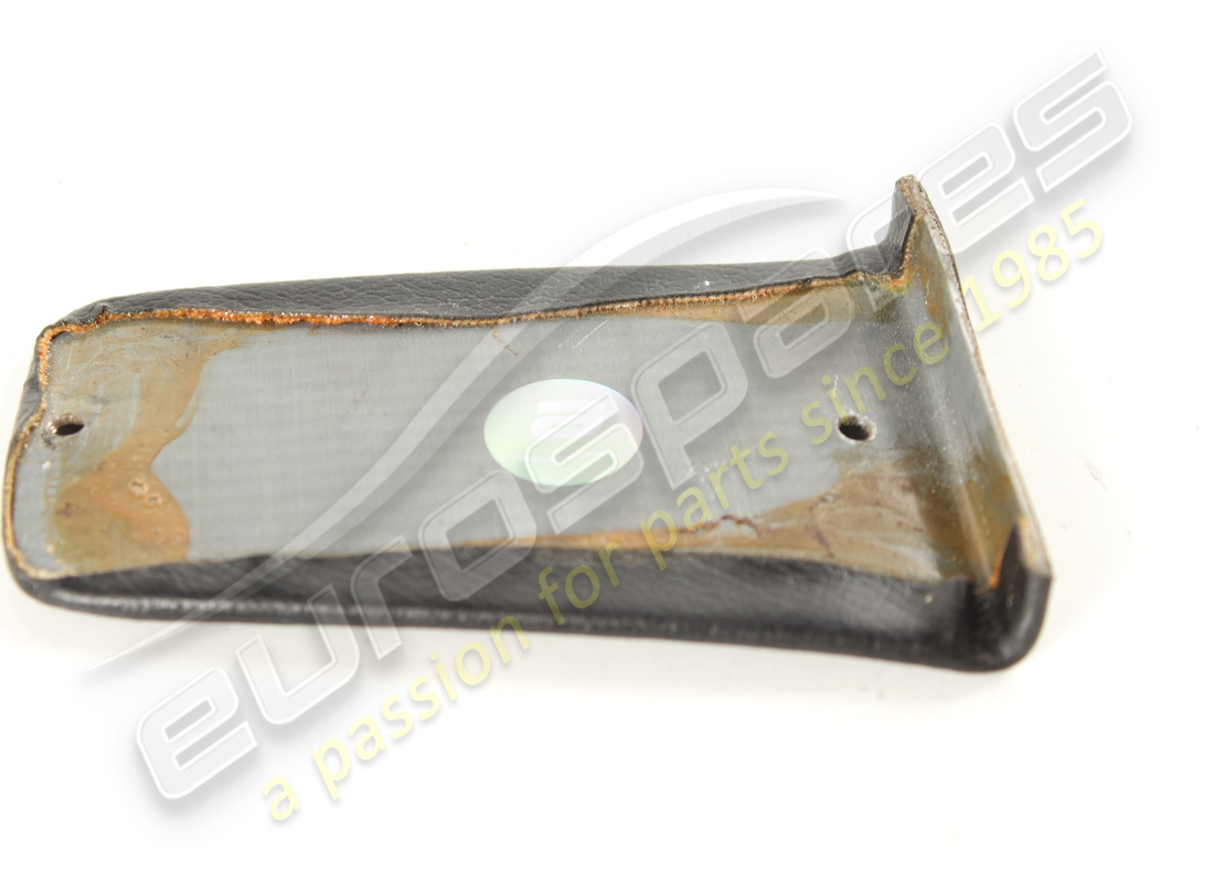 moulure rh utilisée ferrari. numéro de pièce 62316600 (2)