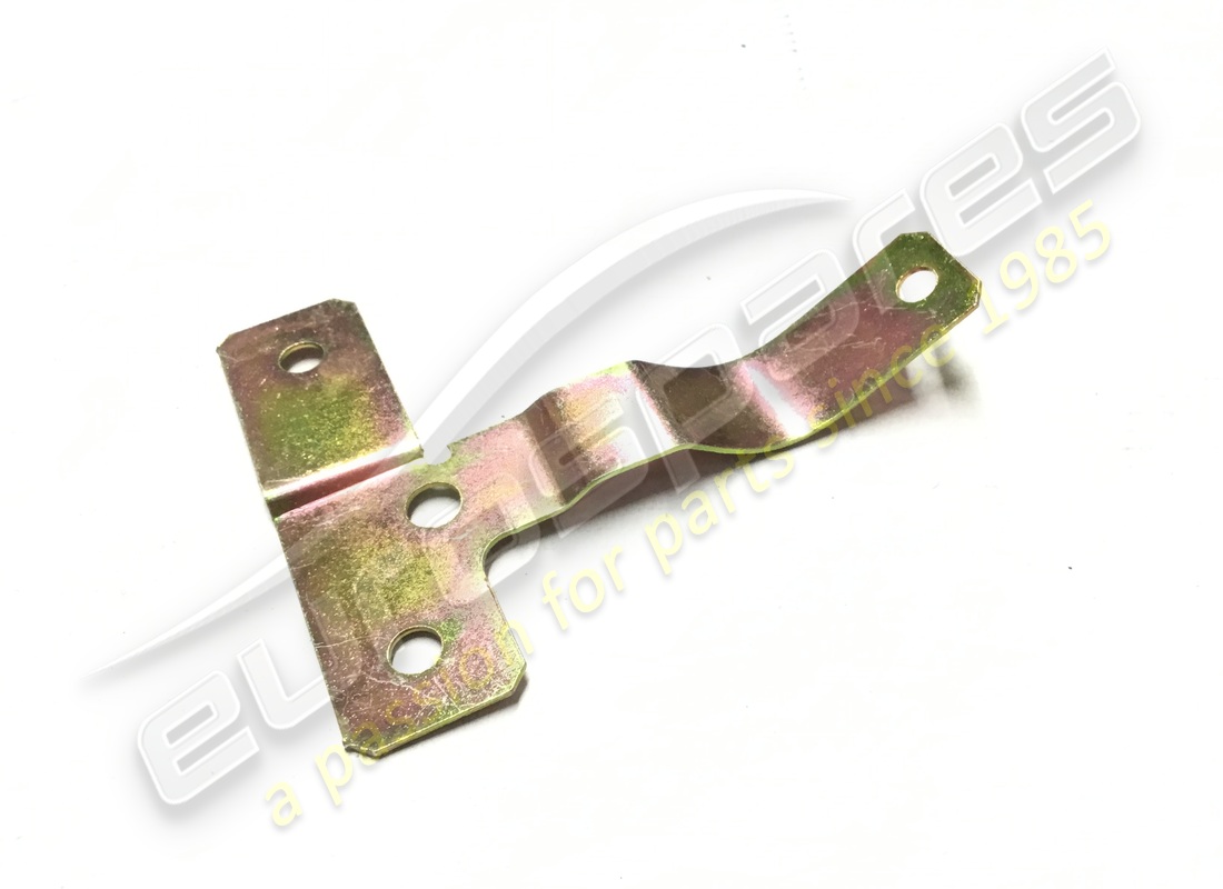 nouveau support droit maserati. numéro de pièce 388300388 (1)