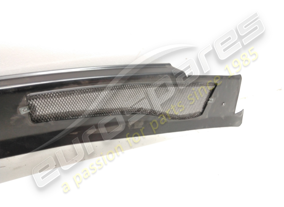 moulage extérieur droit ferrari utilisé pour gb/au. numéro de pièce 65241700 (2)
