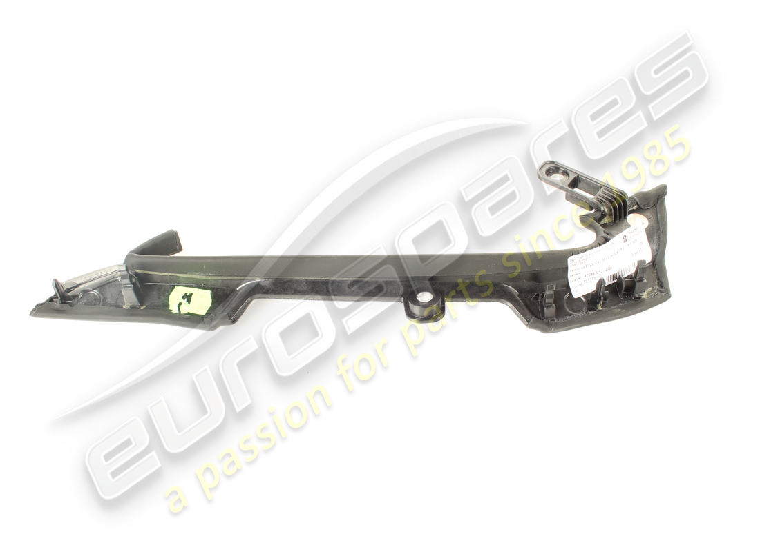 couverture utilisée de lamborghini. numéro de pièce 4t0863052 (2)