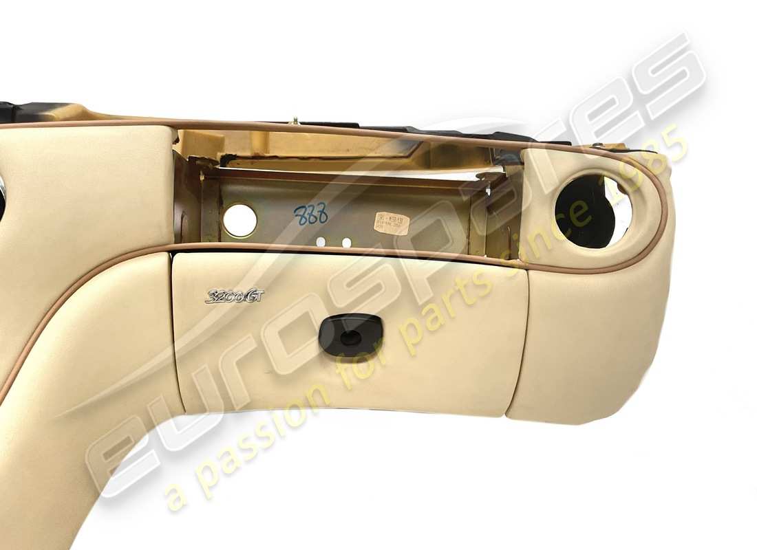 NOUVEAU TABLEAU DE BORD MASERATI AVORIO. NUMÉRO DE PIÈCE 981000102 (7) nouveau tableau de bord maserati avorio. numéro de pièce 981000102 (7)