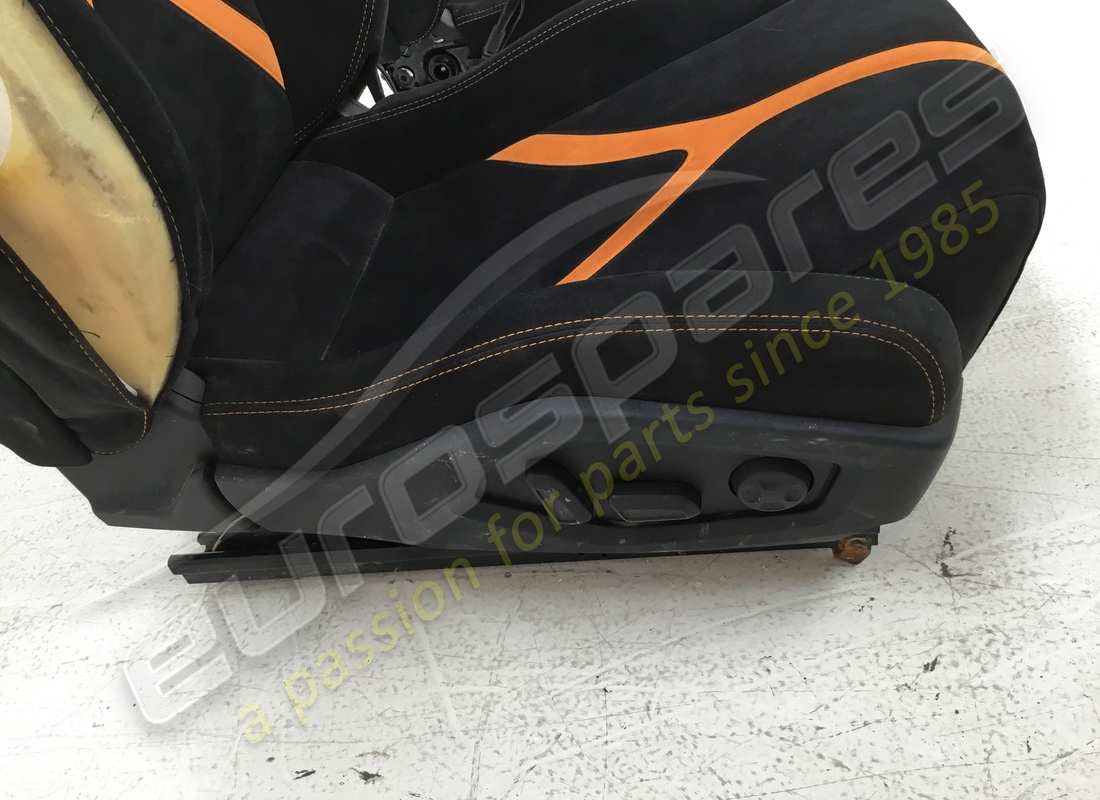 utilisé lamborghini paire de confort des places. numéro de pièce 4t0882011bw (5)