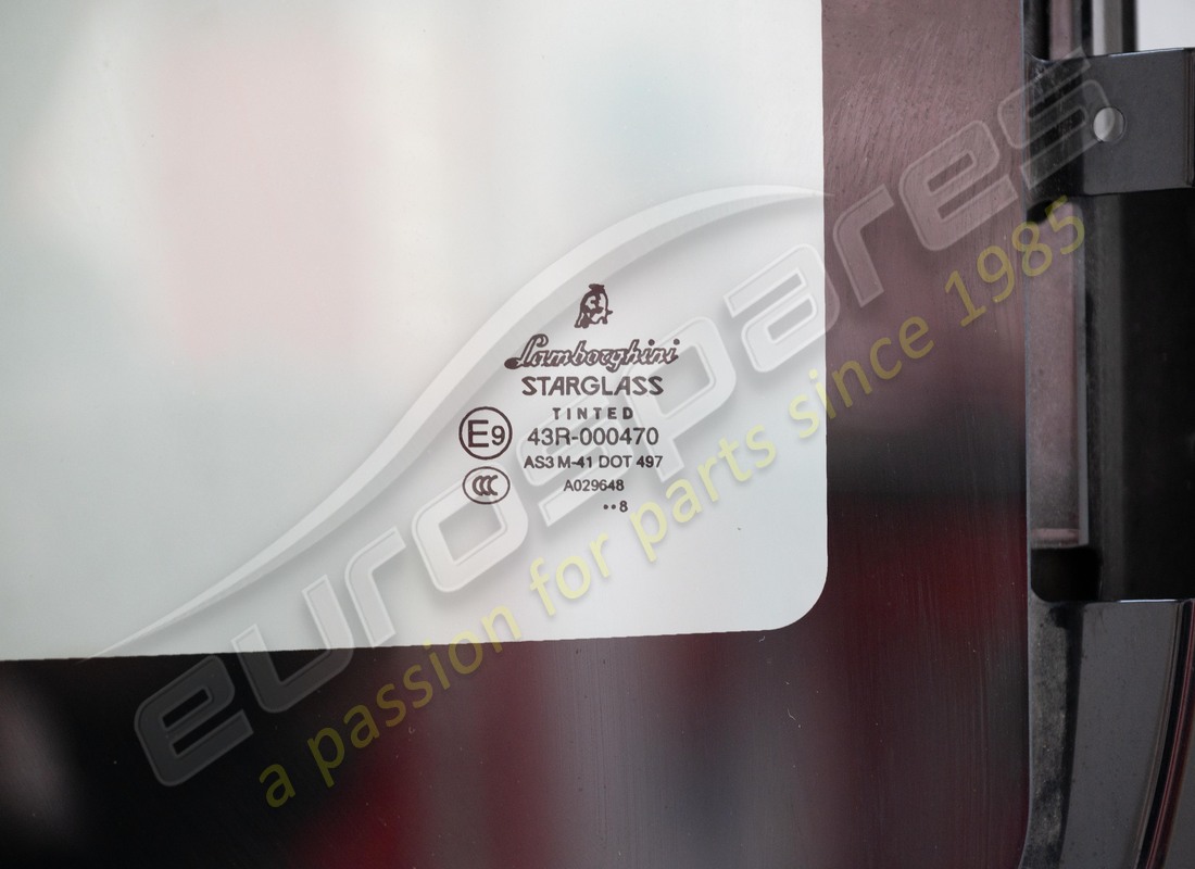 couvercle de coffre utilisé lamborghini. numéro de pièce 408827023d (2)