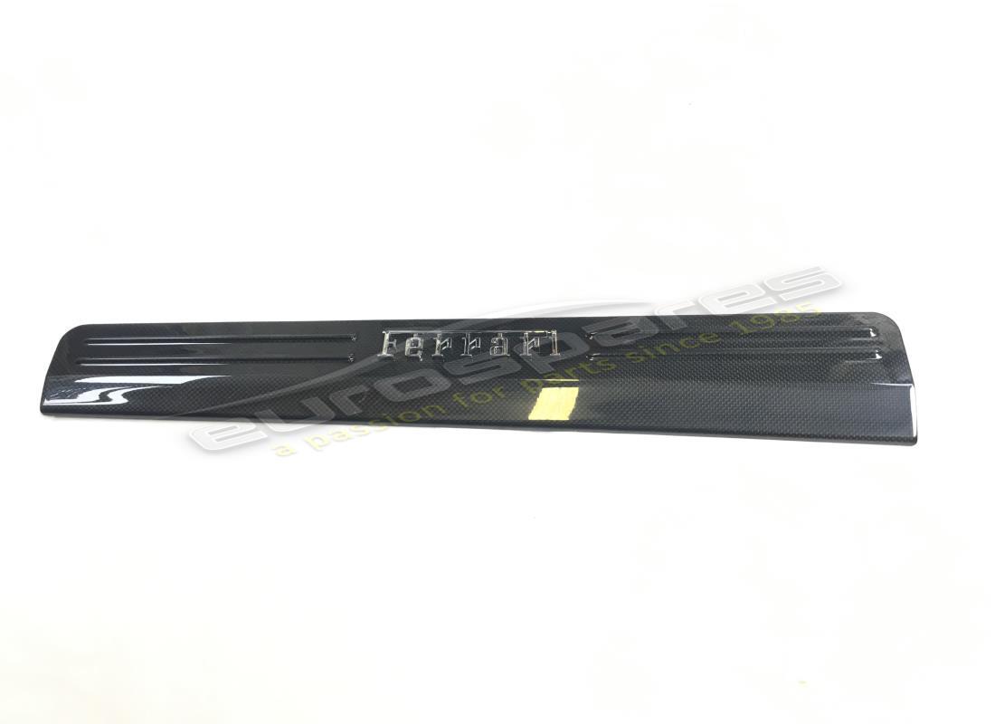 nouvelle plaque de pièce droite ferrari. numéro de pièce 83150100 (1)