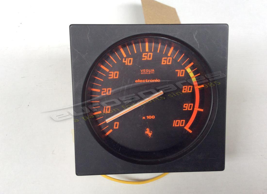 JAUGE DE COMPTE-TOURS Ferrari UTILISÉ. NUMÉRO DE PIÈCE 126022 (1)