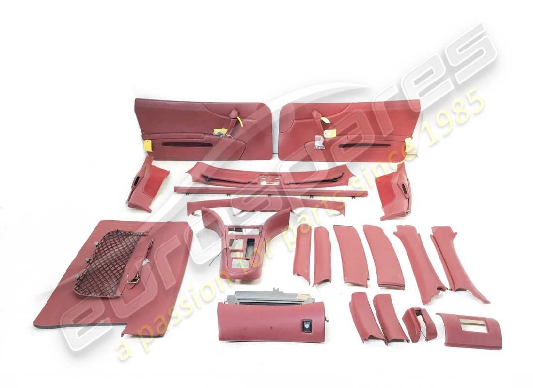 Eurospares PANNEAUX INTÉRIEURS ET ENSEMBLE DE TAPIS (ROUGE BORDEAUX) UTILISÉS. NUMÉRO DE PIÈCE EAP1226104 (1)
