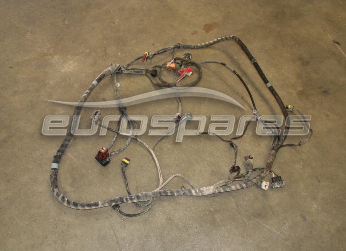 HARNAIS Lamborghini UTILISÉ, EXTRÉMITÉ ARRIÈRE. NUMÉRO DE PIÈCE 410971174B (1)