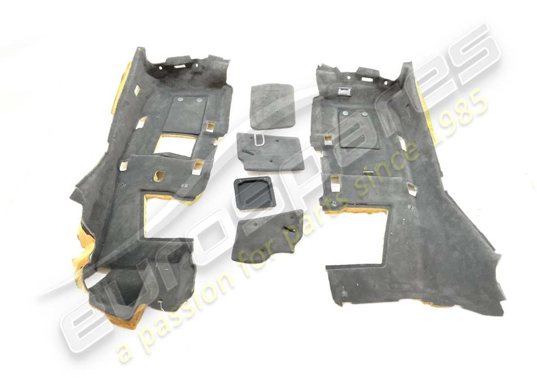 UTILISÉ Ferrari ENSEMBLE COMPLET DE TAPIS / TAPIS RH. NUMÉRO DE PIÈCE 833316.. (1)
