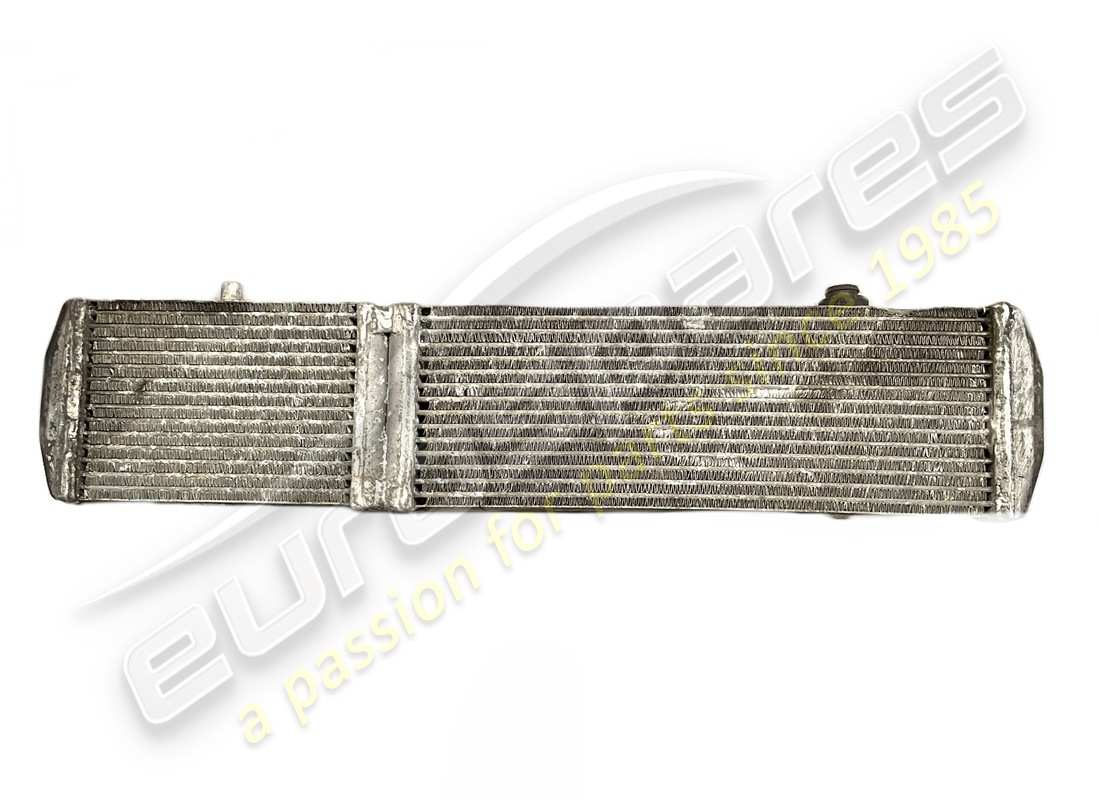 radiateur à huile maserati utilisé. numéro de pièce 382805109 (2)