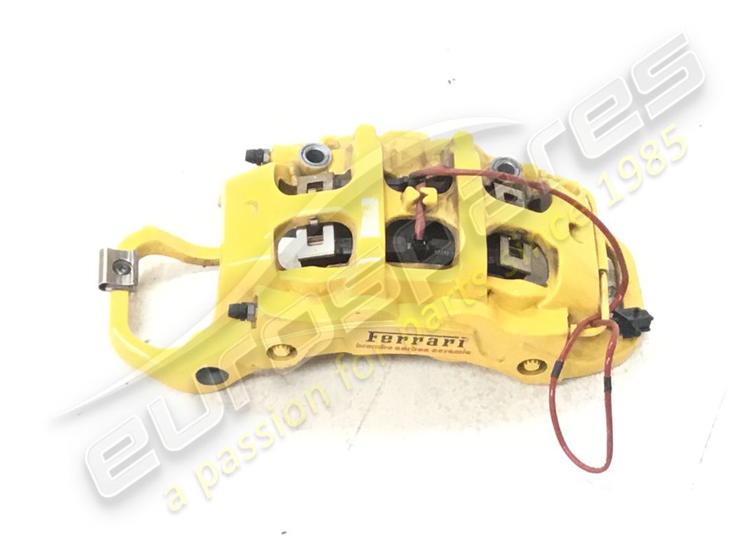 utilisé ferrari étrier arrière droit avec plaquettes. numéro de pièce 327656 (1)