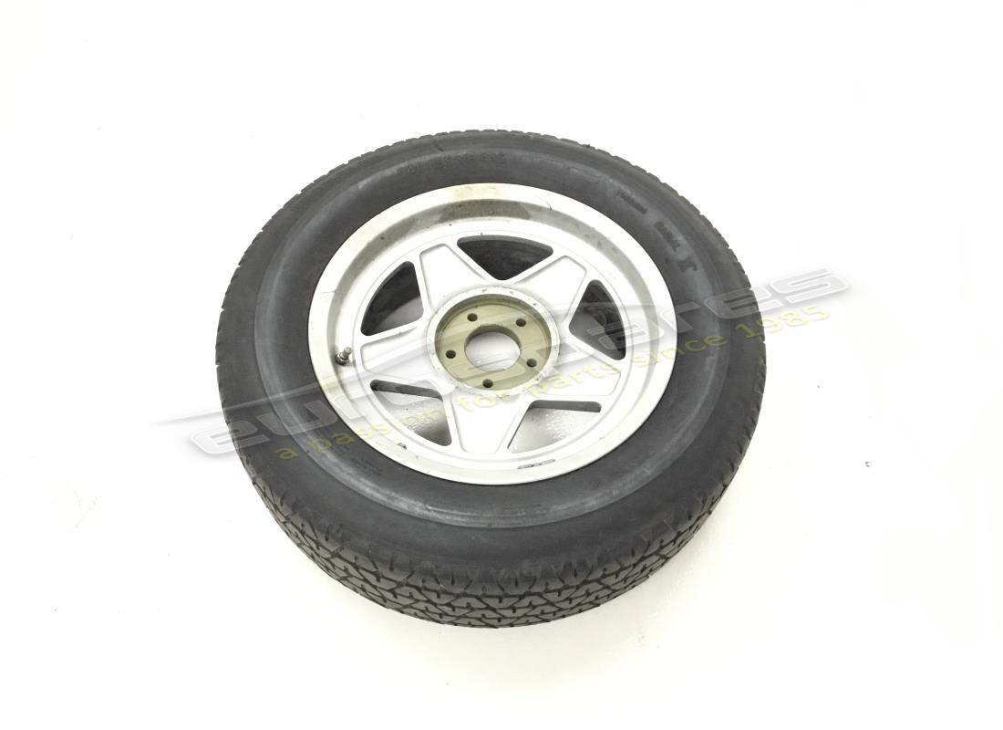 UTILISÉ Ferrari ROUE AVANT 180TR415 . NUMÉRO DE PIÈCE 119392 (1)